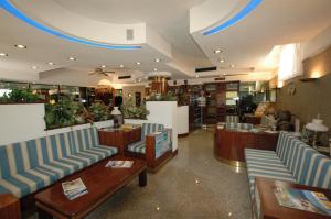 Istumisnurk majutusasutuses Hotel Crystal