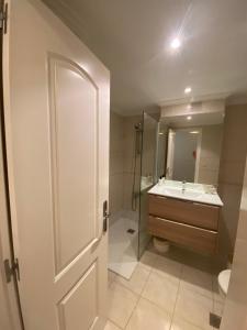 Apartment Churruca Lux Center, Vigo, Spain - Booking.com