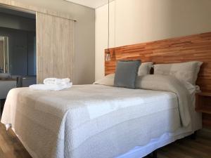 Giường trong phòng chung tại LAS ESTEÑAS , casas del mar +78 ảnh