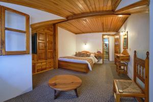 Postel nebo postele na pokoji v ubytování Hotel Victoria