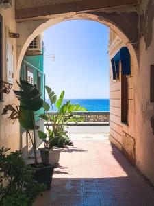 Foto da galeria de Giardini Beach loft em Giardini Naxos