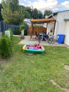 Zahrada ubytování Ferienhaus Rohde - Dargun am Waldeck + 6 fotografií