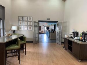 Imagen de la galería de Country Inn & Suites by Radisson, Clarksville, TN, en Clarksville