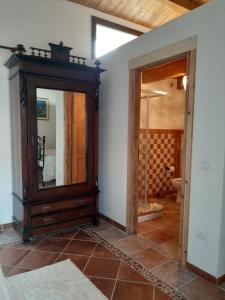 A bathroom at B&B L'amaca della felicità