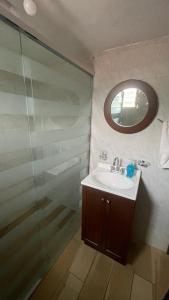 Vannituba majutusasutuses Cabañas Yasmina