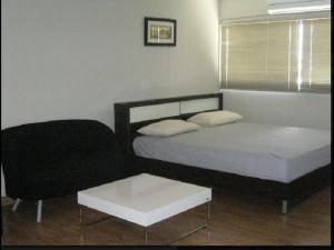 Postel nebo postele na pokoji v ubytování T8 Guest House Don Mueang Challenger + 2 fotografie