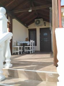 Fotografie z fotogalerie ubytování Palm Garden Villa v destinaci Orfánion