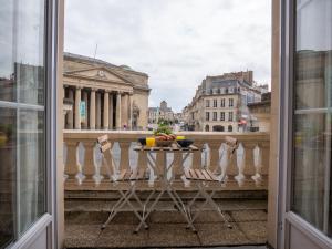 Gallery image of Studio rénové avec terrasse et vue unique ! in Caen