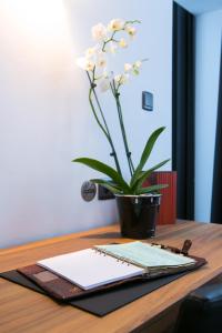 Foto Monsis asuva majutusasutuse Hotel St James galeriist