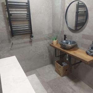 Ein Badezimmer in der Unterkunft Casa ARONA