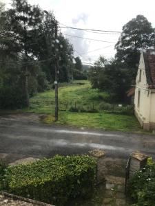 Κήπος έξω από το riverside house +4 φωτογραφίες