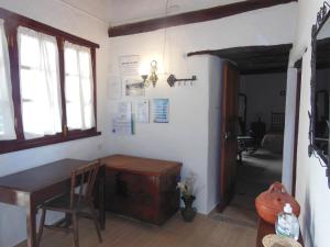 A seating area at Casa Rural Aborigen Bimbache
