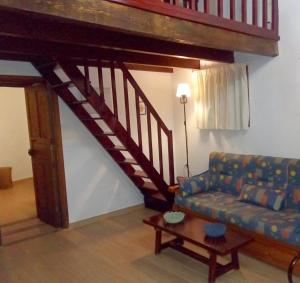 A seating area at Casa Rural Aborigen Bimbache