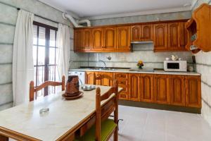 Kuchyň nebo kuchyňský kout v ubytování Agradable casa en Vejer de la Frontera con terraza + 17 fotografií