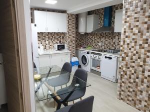 Kuchyň nebo kuchyňský kout v ubytování Tenerias