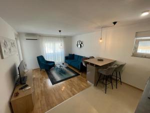 Afbeelding uit fotogalerij van Apartment MV in Čapljina