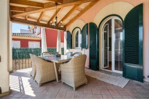 Balkón alebo terasa v ubytovaní Villa Playa Felostal
