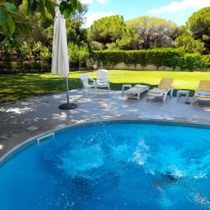 Villa Algarve, Quinta da Balaiaの敷地内または近くにあるプール