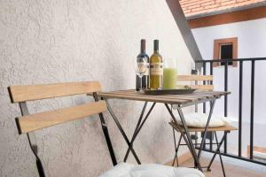 Stay Veszprèm, modern city center flat italokat is kínál