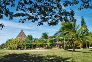 Κήπος έξω από το Guacamaya Lodge