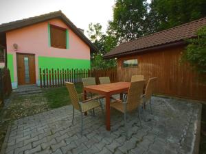 Budova, kde se vila nachází