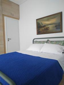 A bed or beds in a room at Emily`s vacation house
