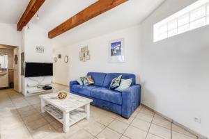 TV a/nebo společenská místnost v ubytování Le Pescadou by Cocoönr - Terrasse vue mer