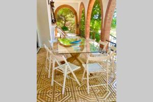 Fotografia z galérie ubytovania Agradable casa de campo con piscina en la Barrosa v destinácii Chiclana de la Frontera