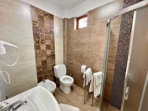 Koupelna v ubytování Vila Ada Hotel