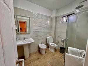 Koupelna v ubytování Vila Ada Hotel