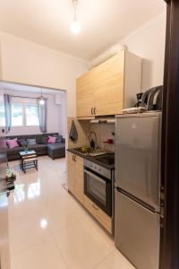 Η κουζίνα ή μικρή κουζίνα στο Kristi Central Home Ioannina
