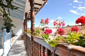 Laureles de la Villa的阳台或露台