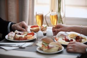 Toit hotelli aladel või selle läheduses