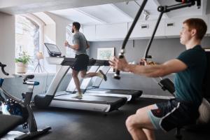 Spordikeskus ja/või sportimisvõimalused majutusasutuses Hotel Continental Relax & Spa