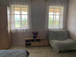 Afbeelding uit fotogalerij van Соколине Гніздо in Dmitrenki