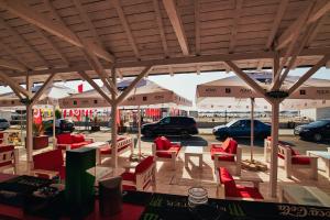 Εστιατόριο ή άλλο μέρος για φαγητό στο Eros Beach Resort