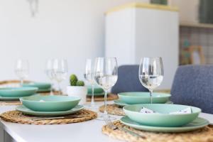 Napoje w obiekcie Casa Naranja - Heated Pool - BBQ - Terrace - Free Wifi - Child & Pet-Friendly - 3 bedrooms - 6 people