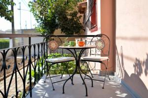A balcony or terrace at Seaside Villa Alexandra,Acharavi.