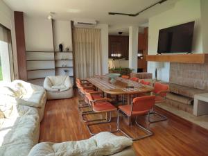 Μια τηλεόραση ή/και κέντρο ψυχαγωγίας στο Villa de l'Ebre