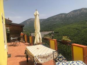 Nespecifikovaný výhled na hory nebo výhled na hory při pohledu z apartmánu