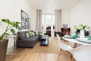 Posedenie v ubytovaní Apartments Warsaw Gagarina by Noclegi Renters