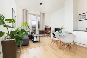 Posedenie v ubytovaní Apartments Warsaw Gagarina by Noclegi Renters