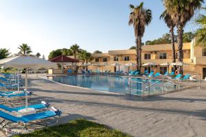 Bazén v ubytování Olive Garden Hotel nebo v jeho okolí