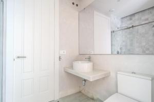 Kúpeľňa v ubytovaní Pinar Vip Class Malaga C/Alcazabilla