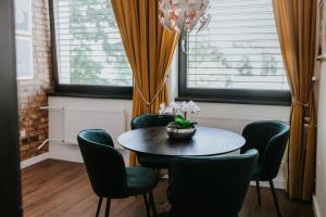 A seating area at Apartmány Evia clinic