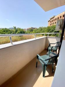 Μπαλκόνι ή βεράντα στο Cozy & Modern 1BR Apart for 4 guests next to Medical University & Free parking