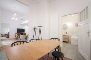 Fotografia z galérie ubytovania BpR Scandi Home - designer apt at Király street with AC v Budapešti