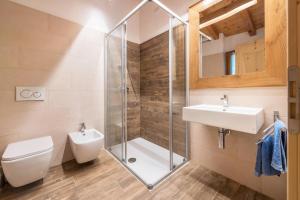 A bathroom at Casa al mulino
