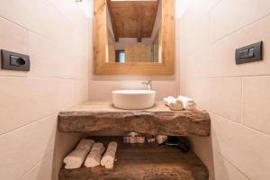A bathroom at Casa al mulino