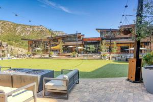 Gallery image of Capitol Peak 3209 in Snowmass Village